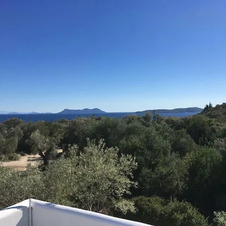 Villa Mavrades Sivota